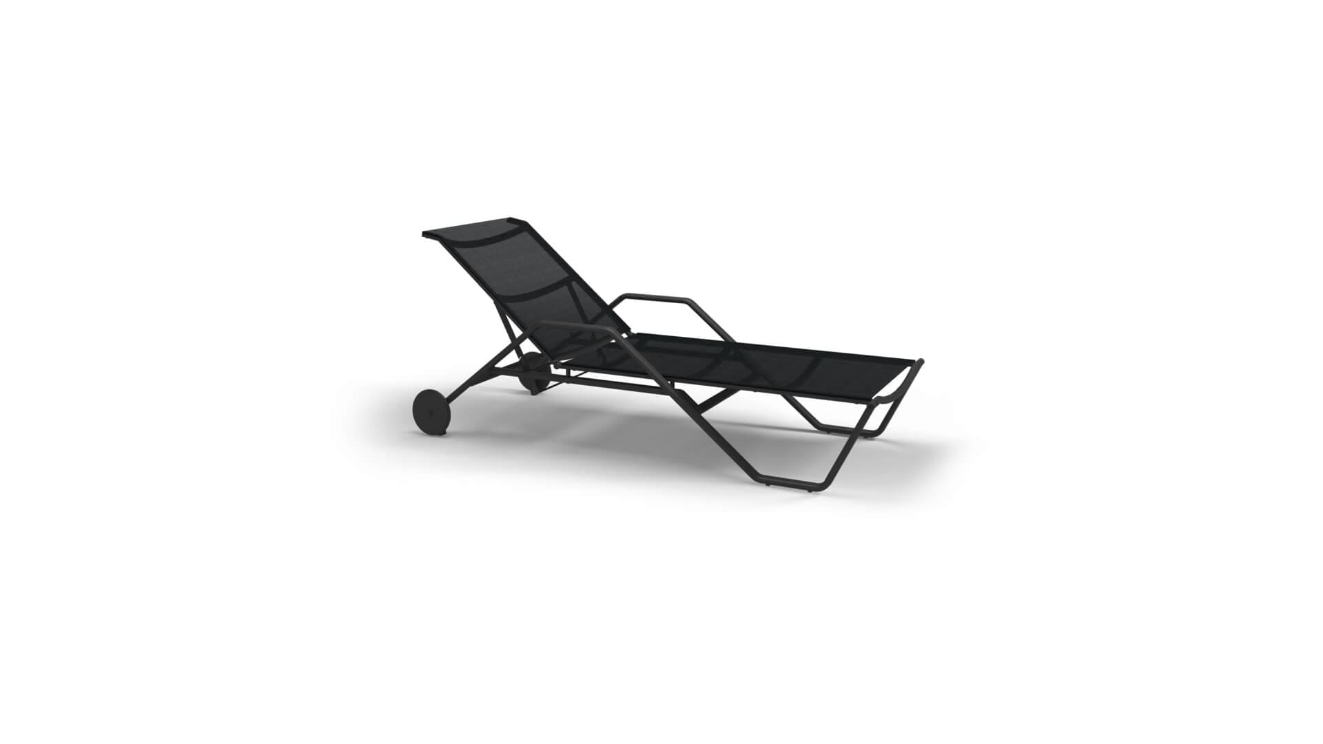 Gloster 180 Stacking Lounger W/ Arms Gloster 180 Stacking Lounger W/ Arms