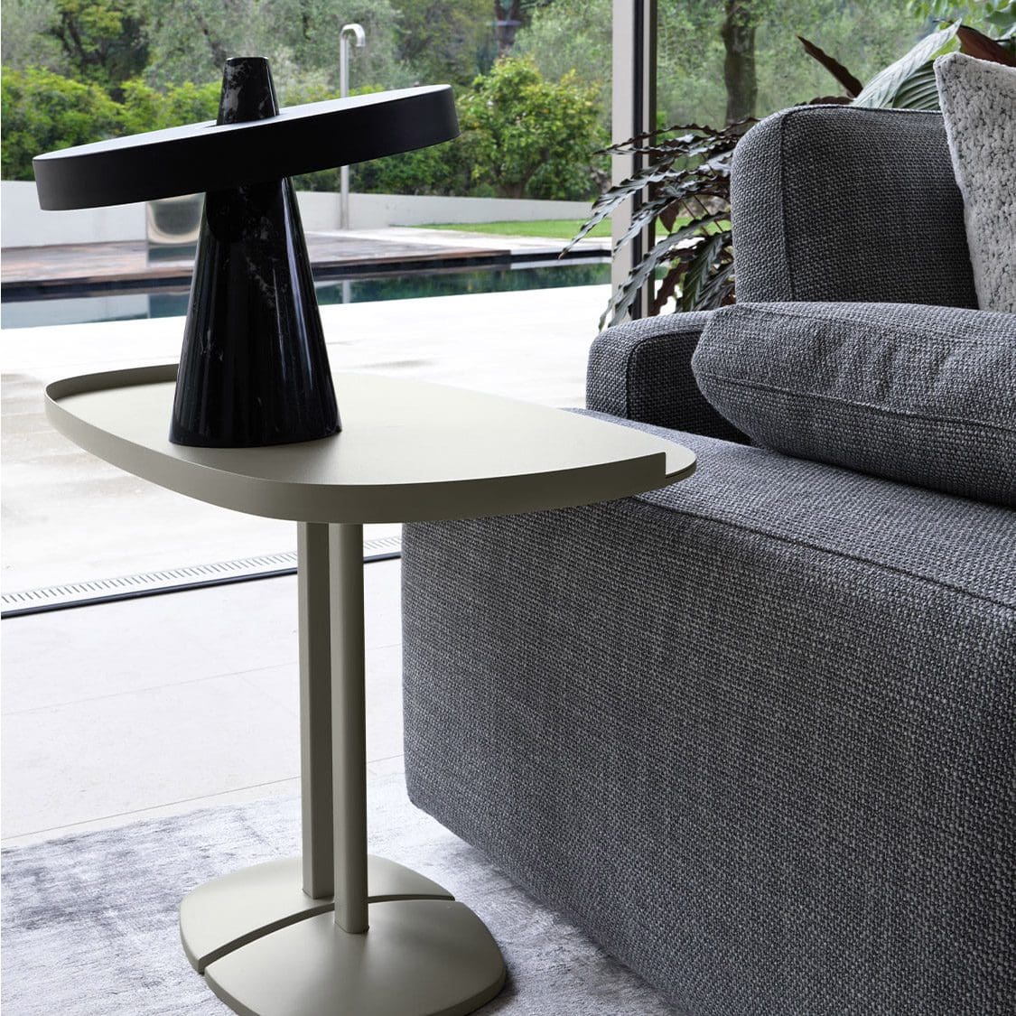 Flou Victoria small table Flou Victoria small table - Image 3
