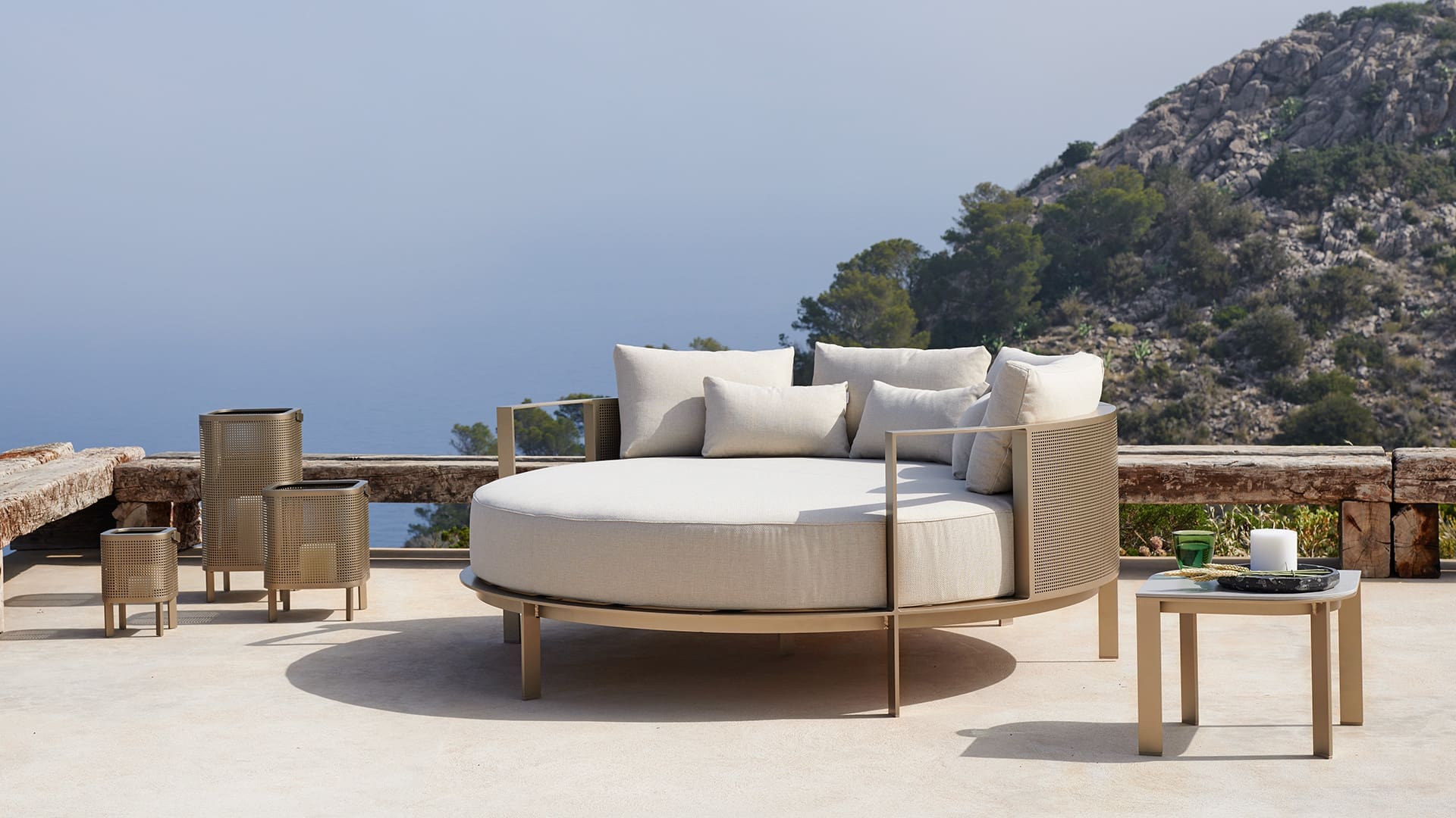 Gandiablasco Solanas Collection Gandiablasco Solanas Collection
